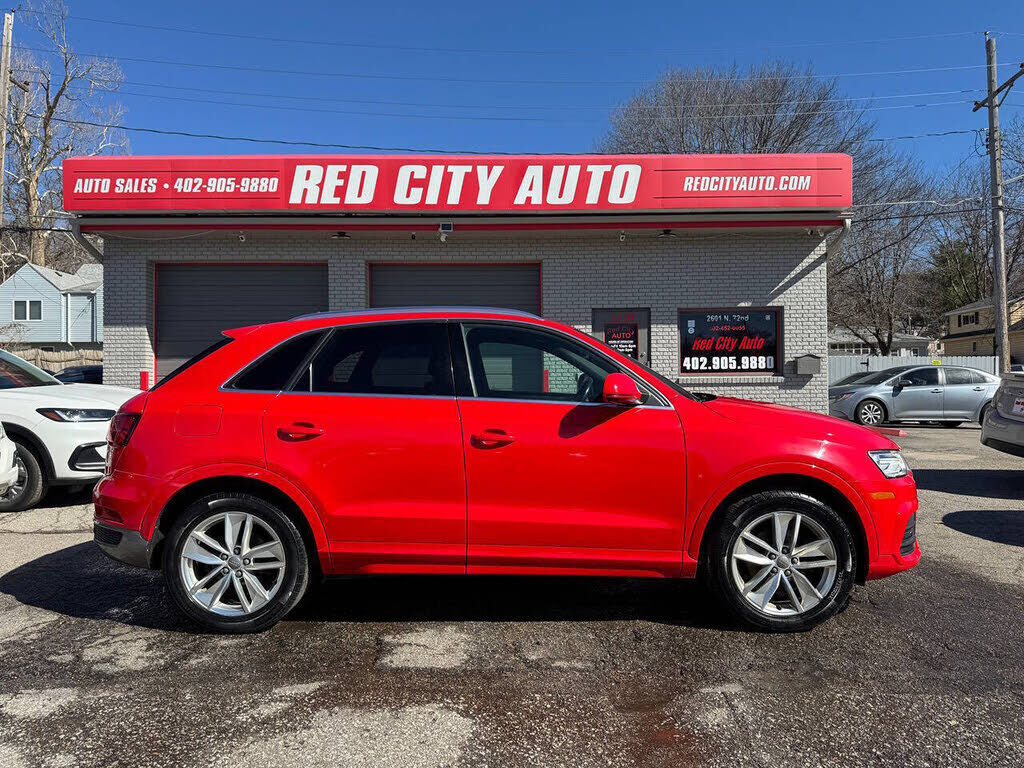 2016 AUDI Q3