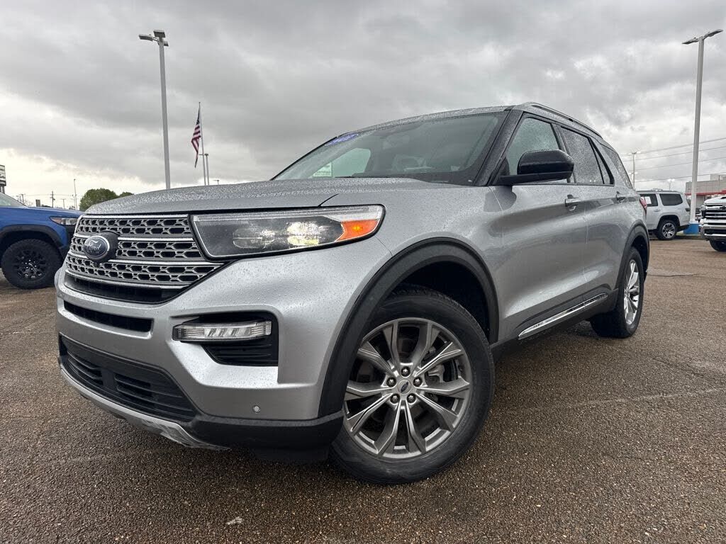 2022 FORD Explorer