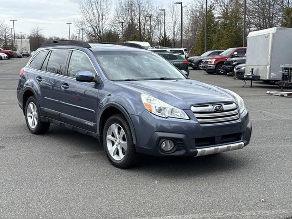 2014 SUBARU Outback