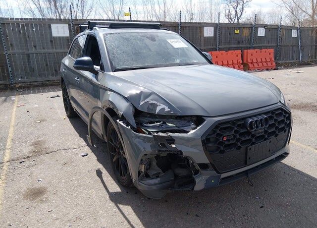 2021 AUDI SQ5