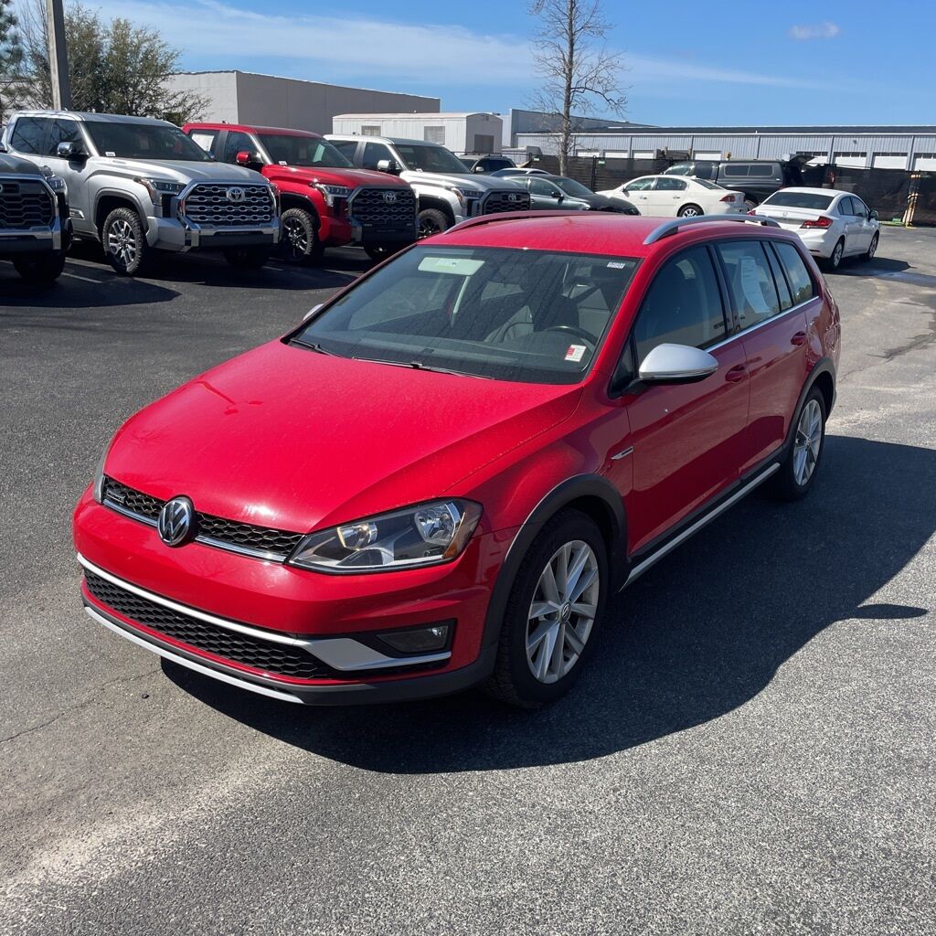 2017 VOLKSWAGEN Golf Alltrack
