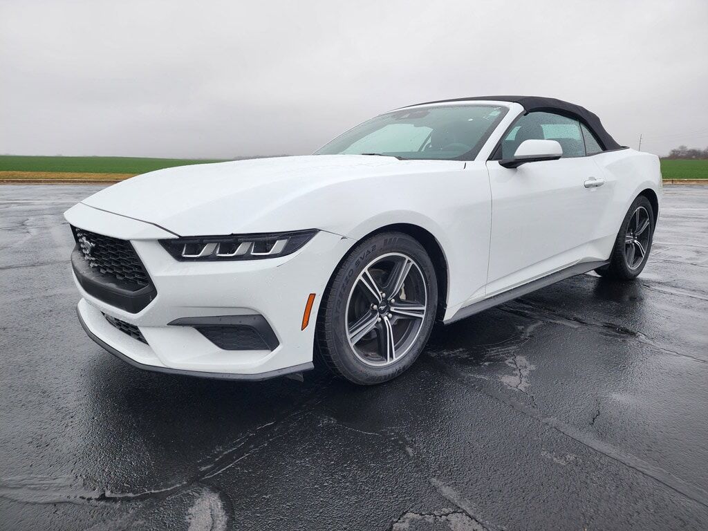 2024 FORD Mustang