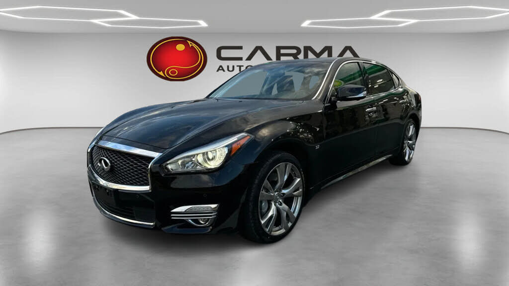 2016 INFINITI Q70L