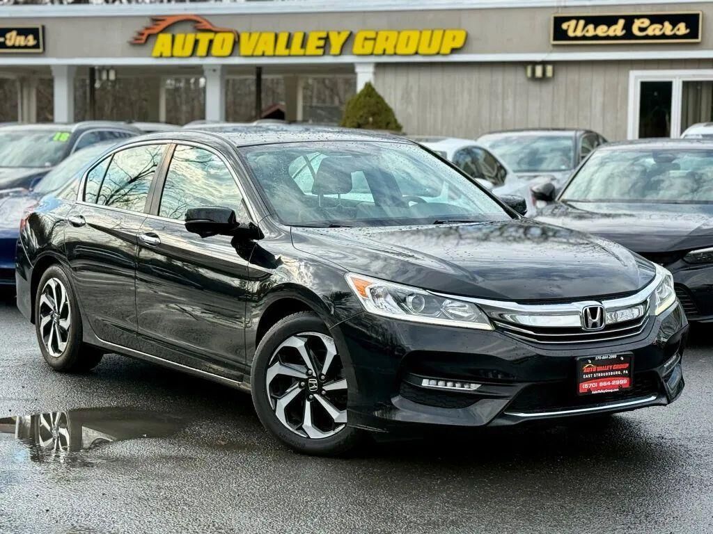 2017 HONDA Accord