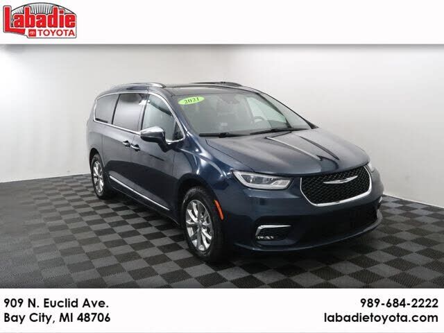 2021 CHRYSLER Pacifica