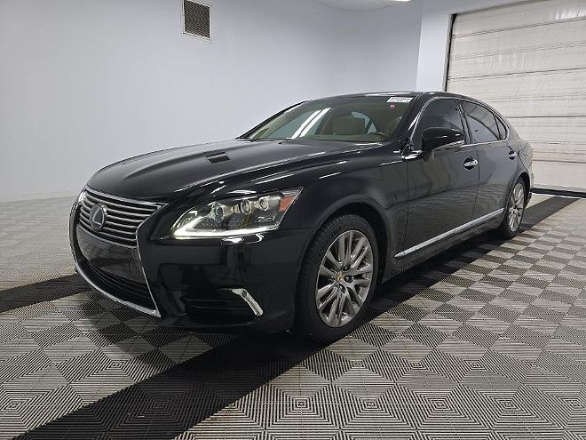 2016 LEXUS LS