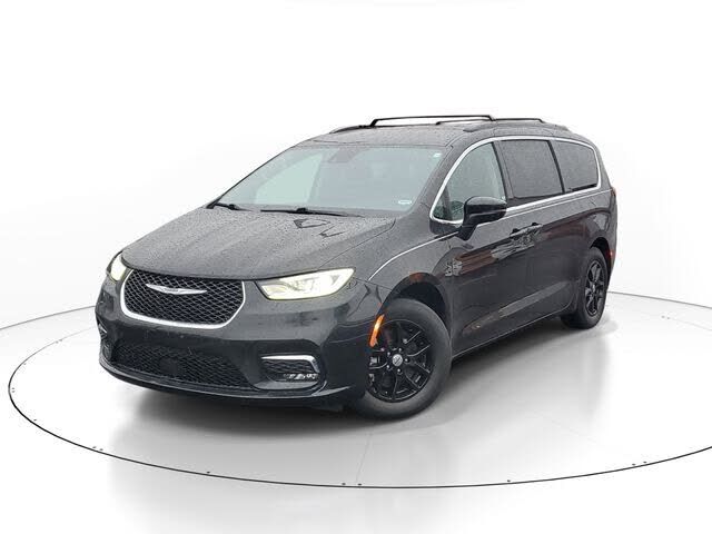 2022 CHRYSLER Pacifica