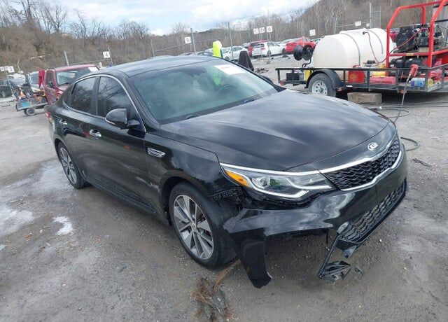 2019 KIA Optima