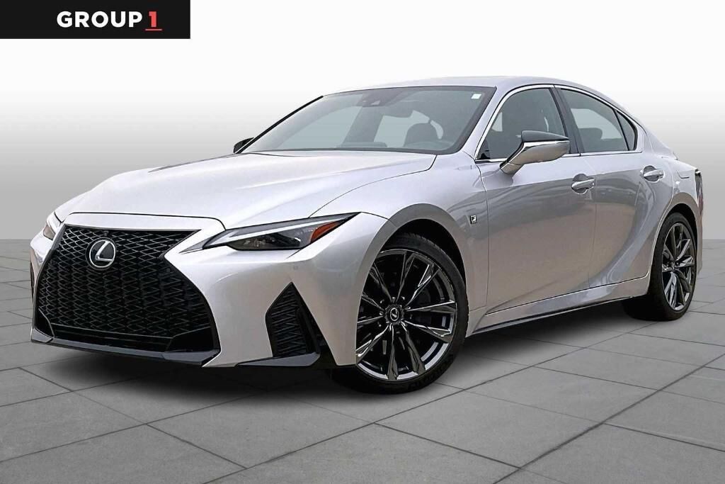 2023 LEXUS IS