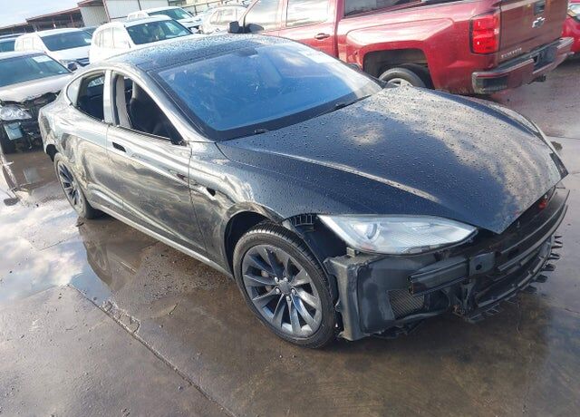 2013 TESLA Model S