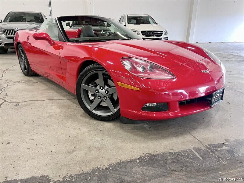 2005 CHEVROLET Corvette