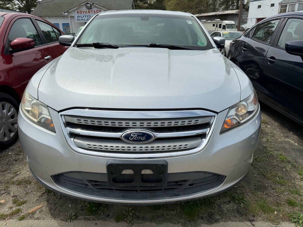 2011 FORD Taurus