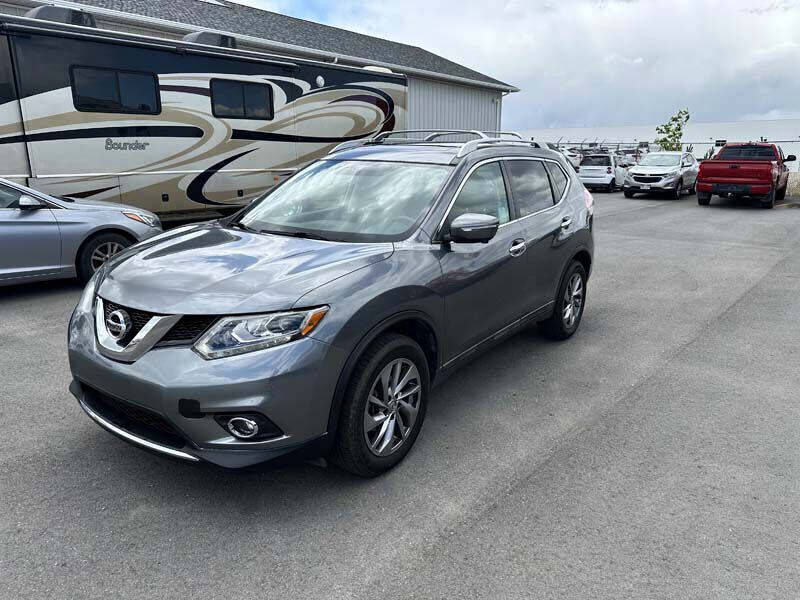 2015 NISSAN Rogue