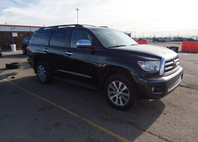 2016 TOYOTA Sequoia