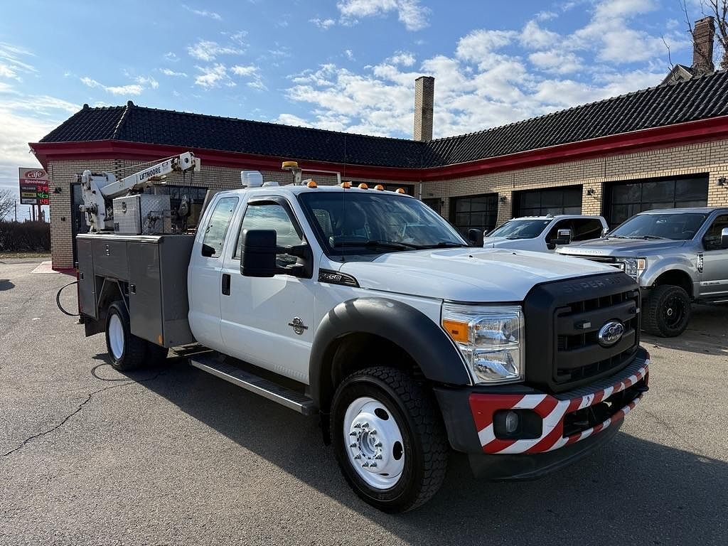 2012 FORD F-550
