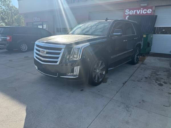 2016 CADILLAC Escalade