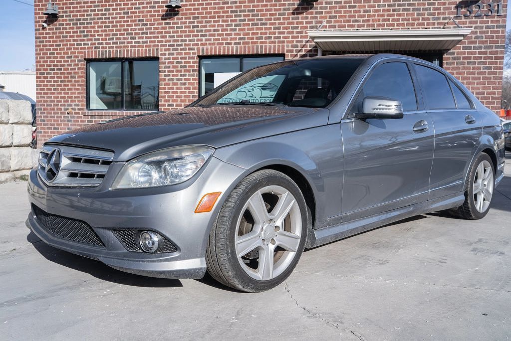 2010 MERCEDES-BENZ C-Class