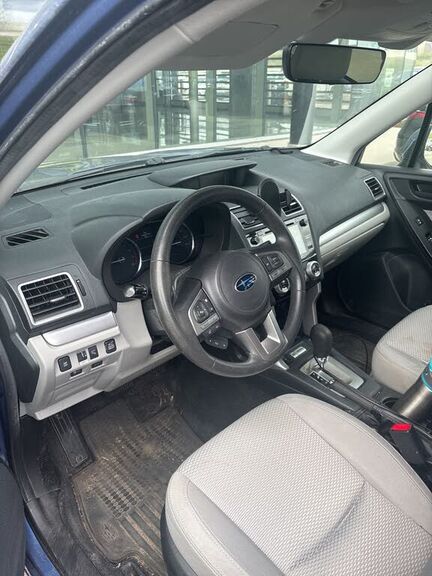2017 SUBARU Forester