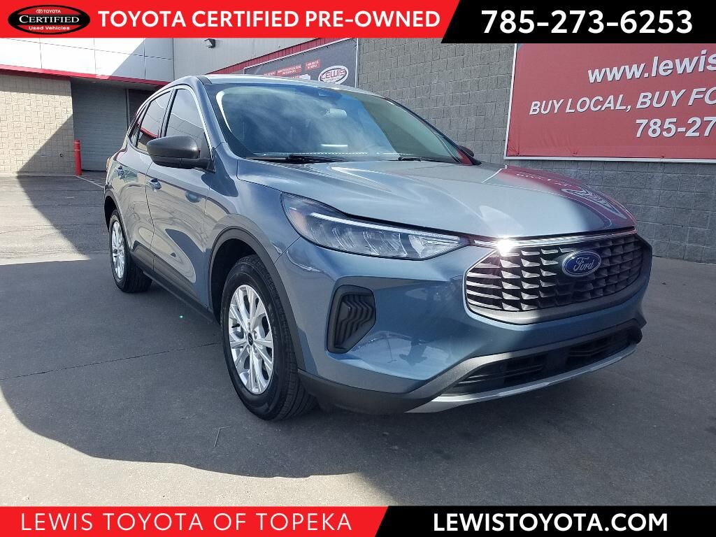 2024 FORD Escape
