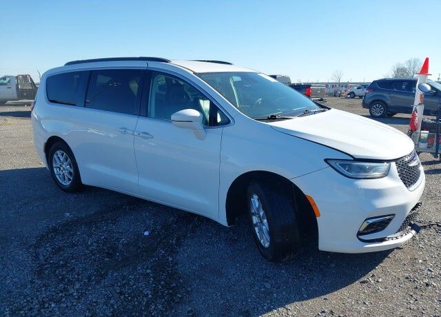 2022 CHRYSLER Pacifica