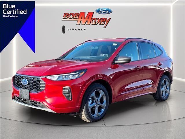 2024 FORD Escape