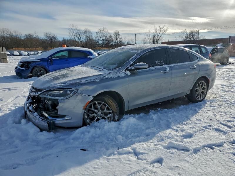 2016 CHRYSLER 200