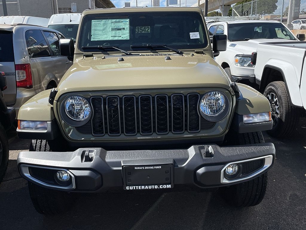 2026 JEEP Gladiator