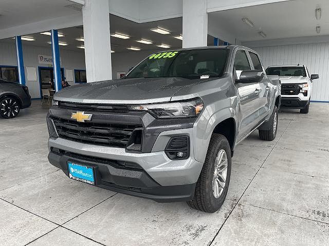 2025 CHEVROLET Colorado