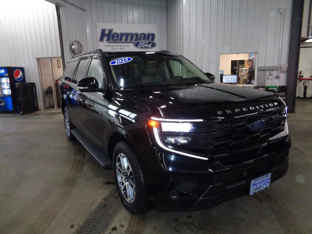 2025 FORD Expedition