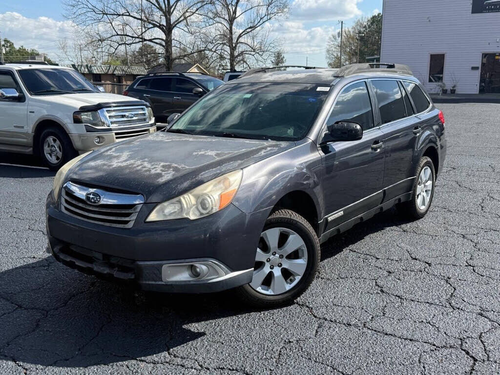 2010 SUBARU Outback