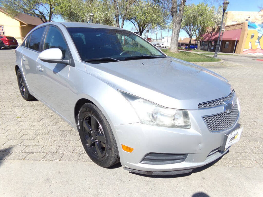 2011 CHEVROLET Cruze