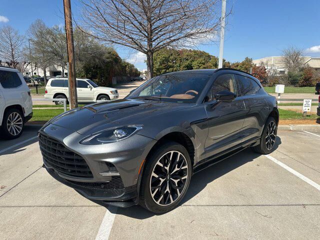 2023 ASTON MARTIN DBX