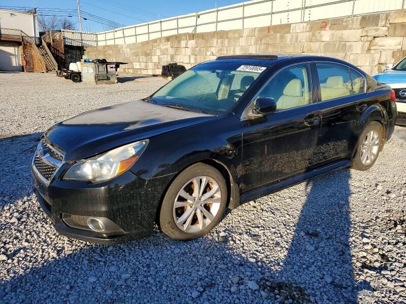2013 SUBARU Legacy