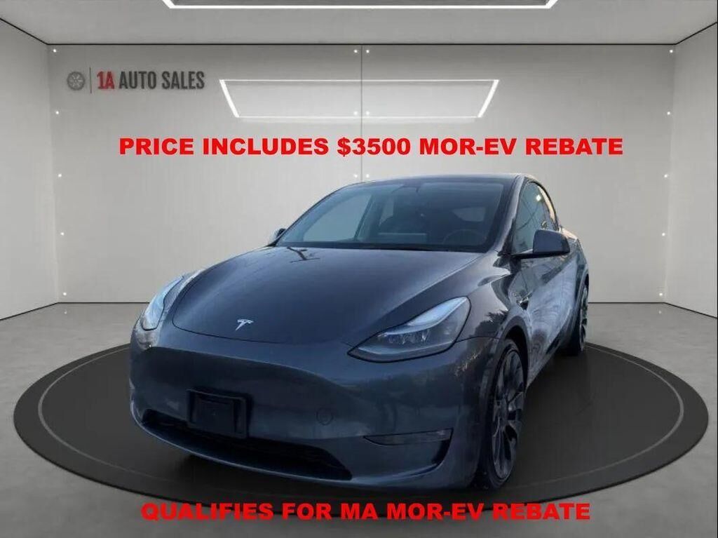 2022 TESLA Model Y