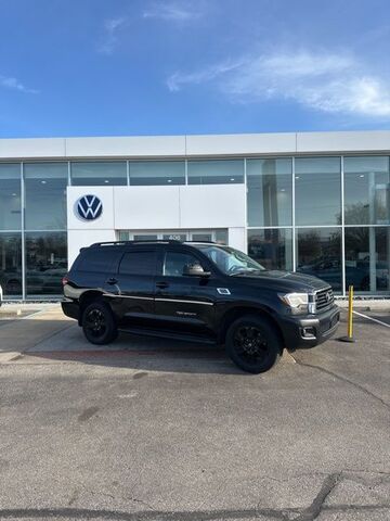 2018 TOYOTA Sequoia