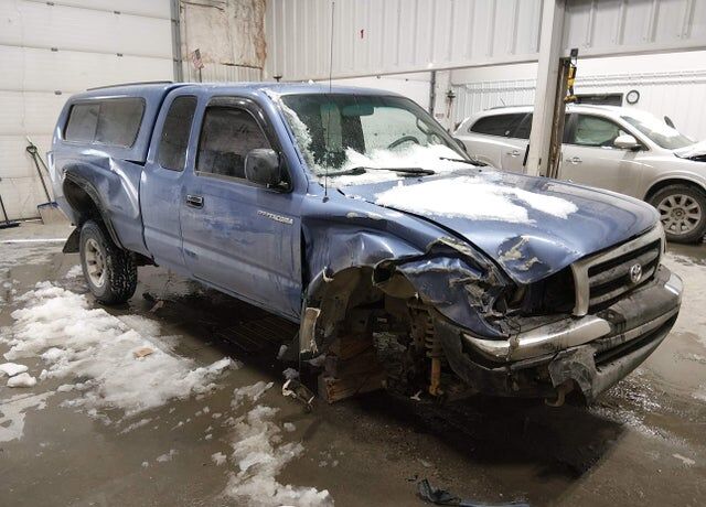 2000 TOYOTA Tacoma