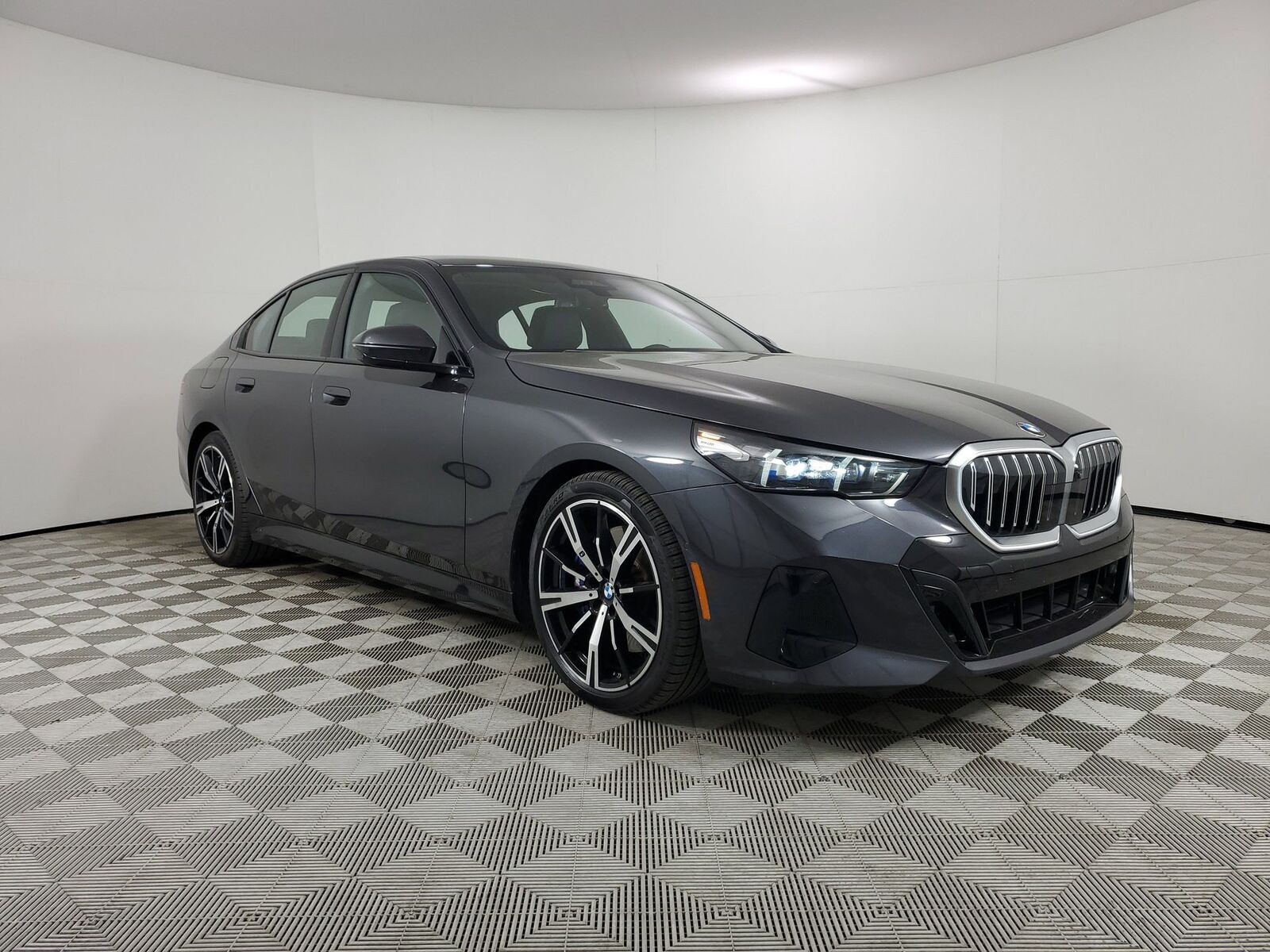 2024 BMW 5 Series