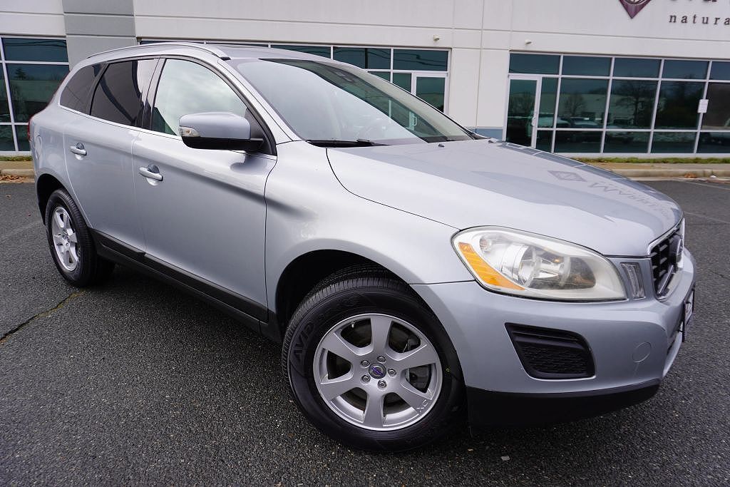 2011 VOLVO XC60