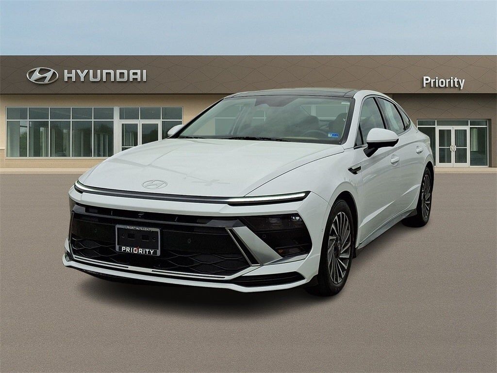 2025 HYUNDAI Sonata