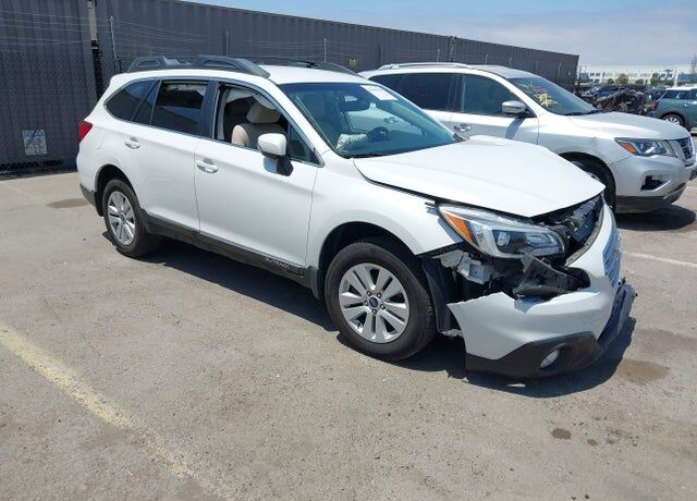 2017 SUBARU Outback