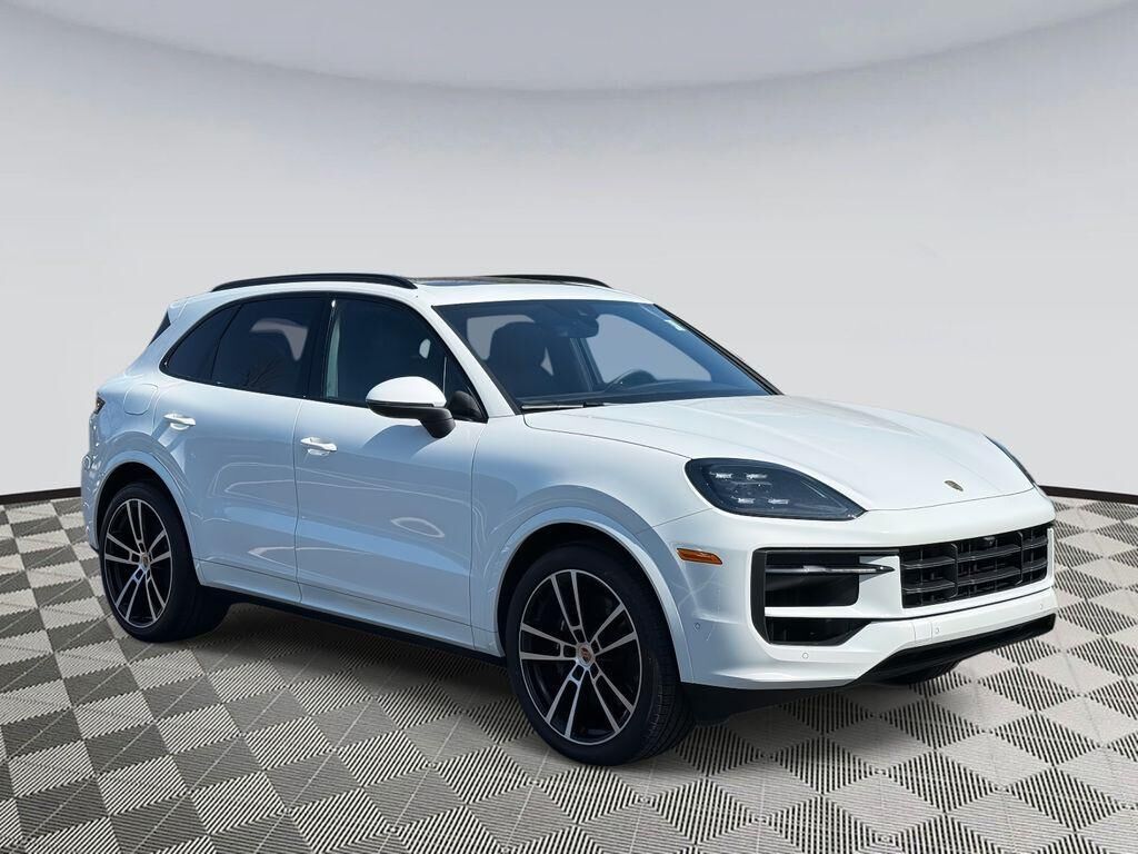 2026 PORSCHE Cayenne