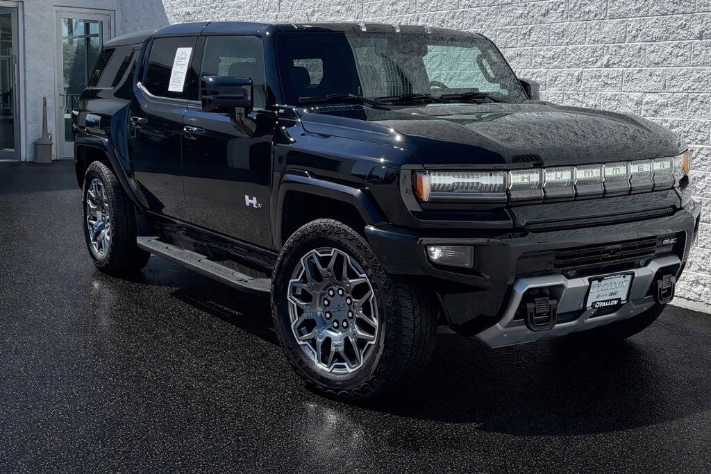 2025 GMC Hummer EV SUV