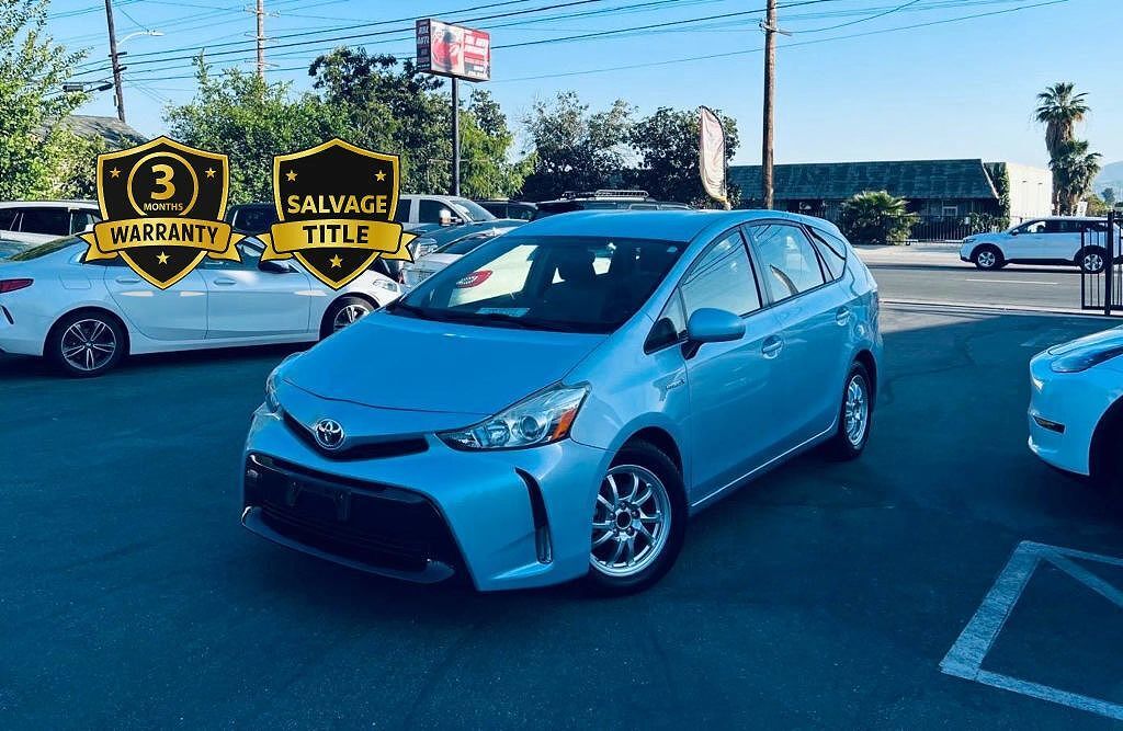 2015 TOYOTA Prius