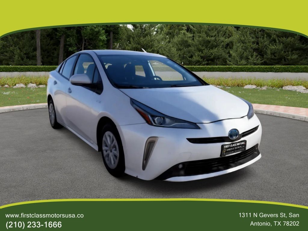2022 TOYOTA PRIUS