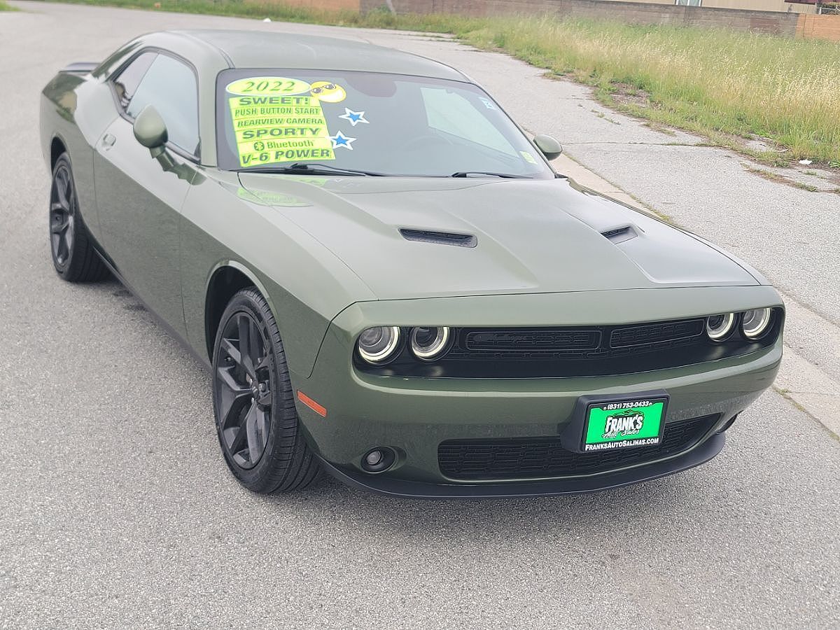 2022 DODGE Challenger