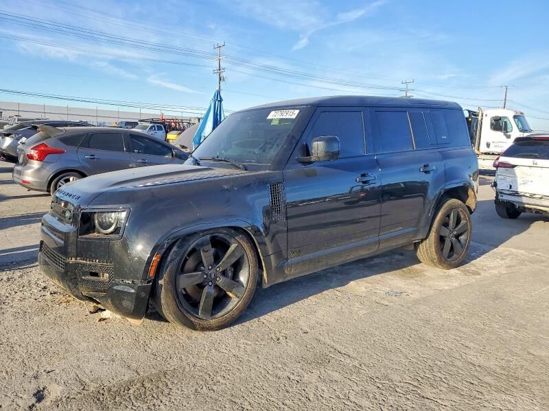 2024 LAND ROVER Defender