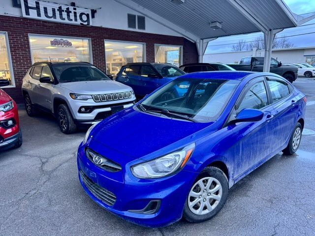2014 HYUNDAI Accent