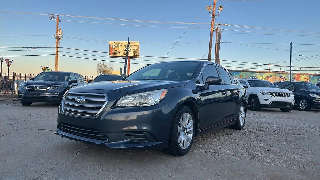2017 SUBARU Legacy