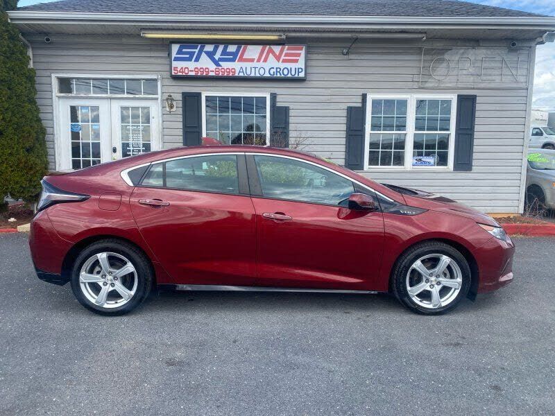 2017 CHEVROLET Volt