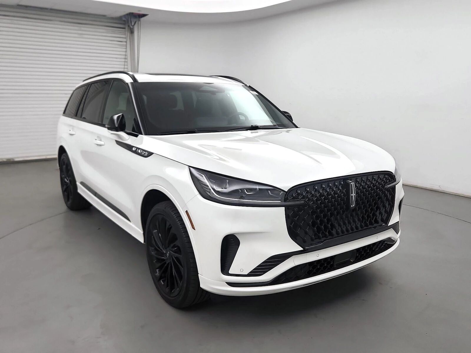 2025 LINCOLN Aviator